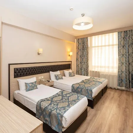 Tugra Otel 3*