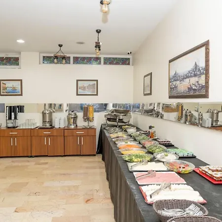 Tugra Hotel