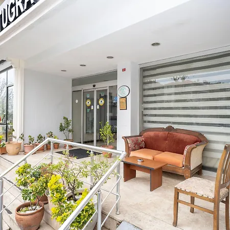 Hotel Tugra Istanbul