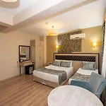 Tugra Hotel Istanbul