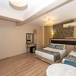 Tugra Hotel Istanbul