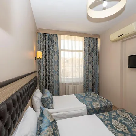 Tugra Hotel 3*