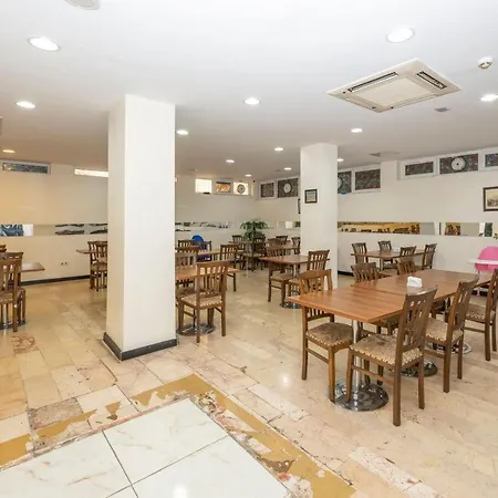 Tugra Hotel 3*